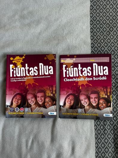 Fiuntas Nua Irish higher level leaving certificate book set