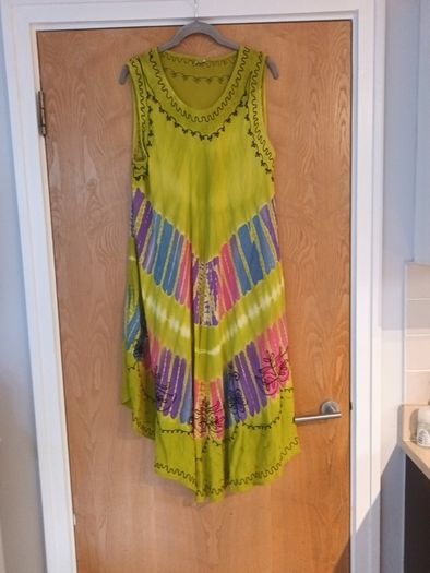 Bundle  Of Ladies Dresses,  Trousers & Jumpers & 1 Blouse. 8  Items.  S. 14
