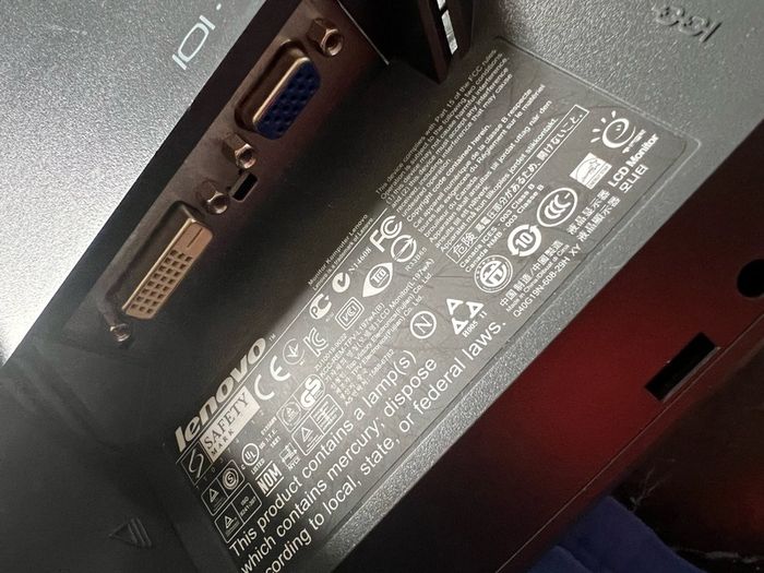 Lenovo 19" LCD Screen ( VGA & DVI) for sale