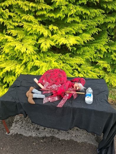 Red flying witch halloween decor