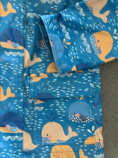 Boys raincoat - age 4/5 - blue whale design, hood