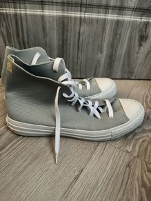 Converse Hi Tops - UK 7