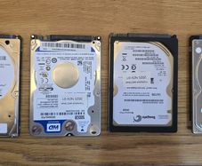 Bundle of 4x HDDs