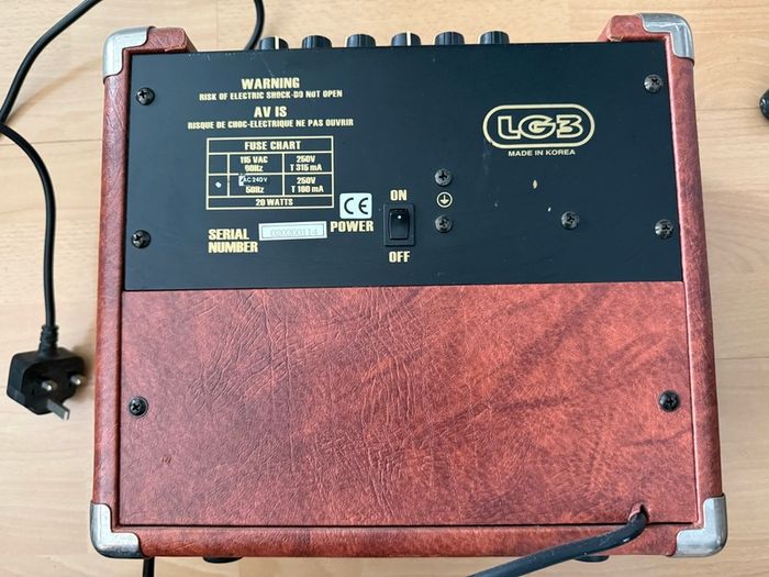 Samick Guitar Amplifier