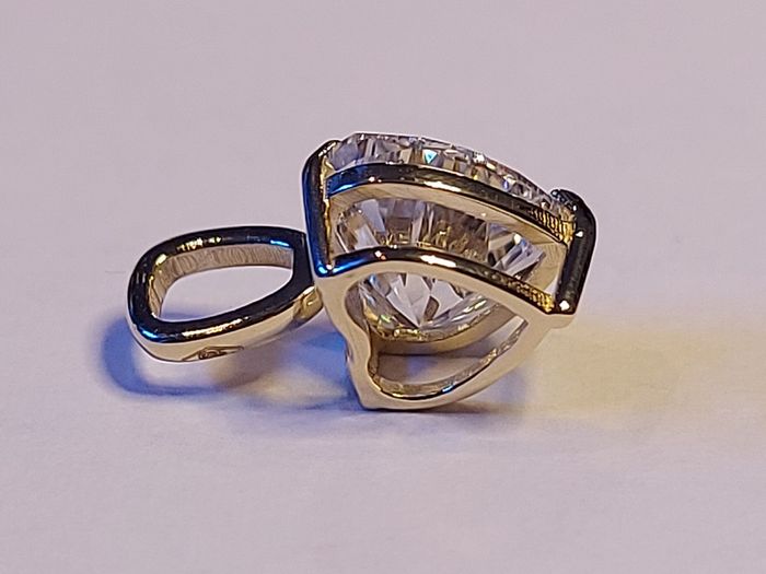 1.04ct Labgrown-Diamond 14K Gold Pendant