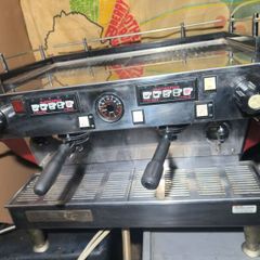 Coffee machine for sale la marzocco Linea Classic 2AV