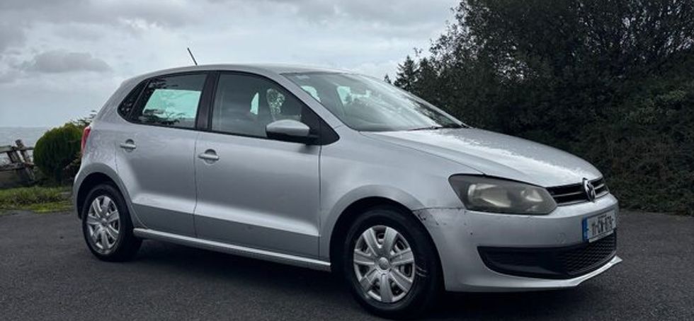 Volkswagen Polo 2011 - 1.2 TDI MANUAL - Silver