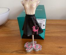 Figurines - The Latest Thing - Collectibles (5 Euro Each)