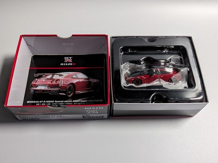 Tomica Limited Vintage Neo Nissan Skyline R35 Nismo