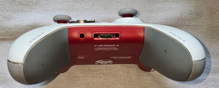 Xbox Wireless Controller Starfield Limited Edition with the box