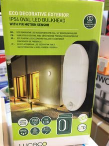 Outdoor Wall Light with PIR Sensor