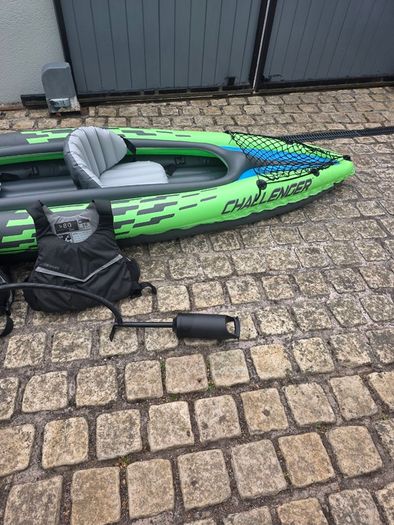 Kayak inflatable