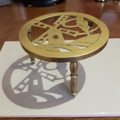 Trivet solid brass