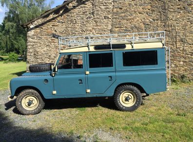 1982 Land Rover Series III 109