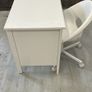 Desk and chair for sell Image 2