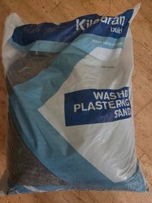 Plastering sand