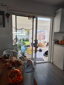 Sliding door