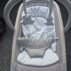 Maxi cosi baby bouncer