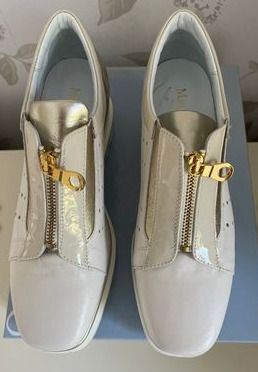 Marco Moreo wedge