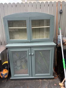 Free cabinet/dresser