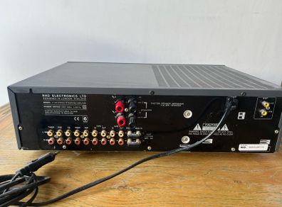 NAD C 340 Stereo Integrated Amp .
