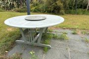6ft diameter wooden table