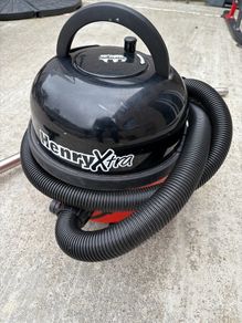 Henry hoover