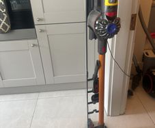 dyson v8 absolute