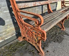 Large three section Victorian cast bench, attributed to Falkirk co.
