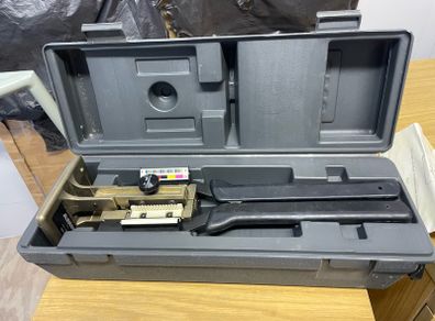 AMP 525130-1 Butterfly Multi Insertion Crimp Tool
