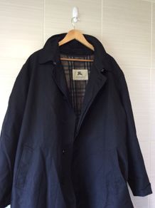 Burberry Mens Coat. Authentic Burberry Mens Coat. Collect In Dublin Or Receive Via Post.