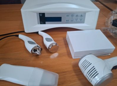 Weelko Microdermobrasion professional 4 in 1 Excellent condition