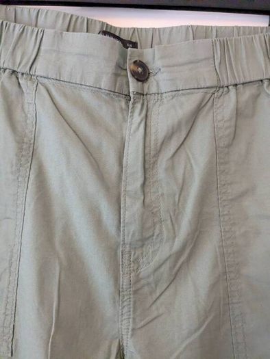 Dunnes three quarter lengths size 14