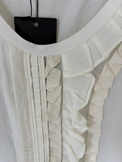 Luxury brand Maxmara rich cream coloured top/tee shirt BRAND NEW