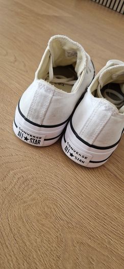 Womens Footwear