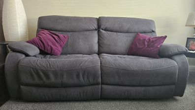 2 and 3 seater recliner sofas x2