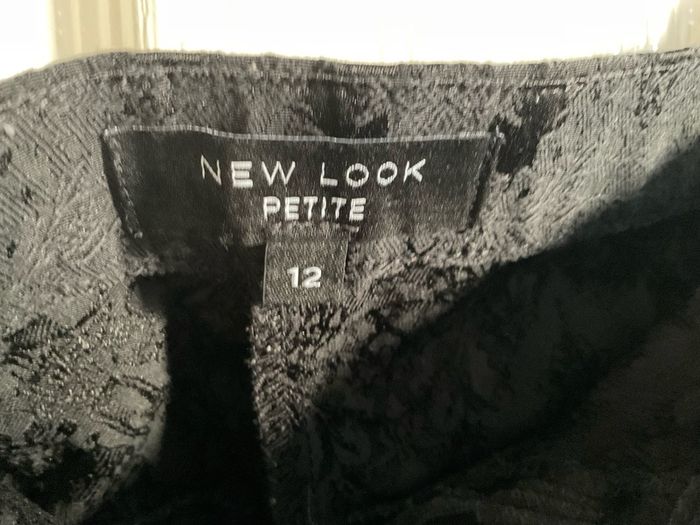 New Look Petite Black Jacquard Ankle-Zip Trousers