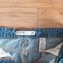 Women's shorts Image 3