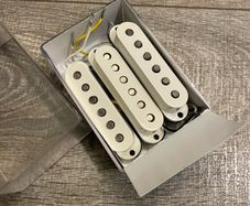 2011 Mexican Strat stock pickups