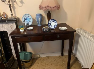 antique Mahogony table