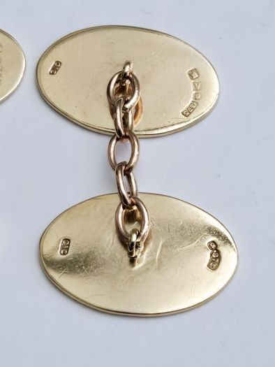 Vintage 9ct Yellow Gold Engine Turned Gents Cufflinks