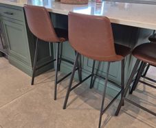 Counter Chair / Stool