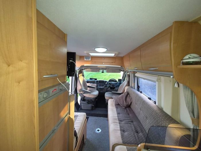 Camper
