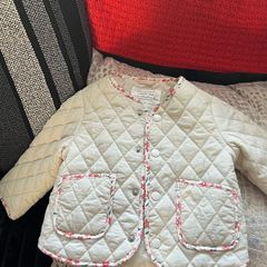 Girls jacket 6/9 mths new never worn
