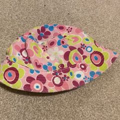 child's summer hat