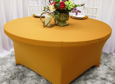 gold table cloth (6ft round) x6