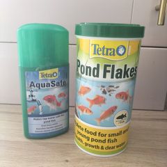 Pond fish food and aqua safe