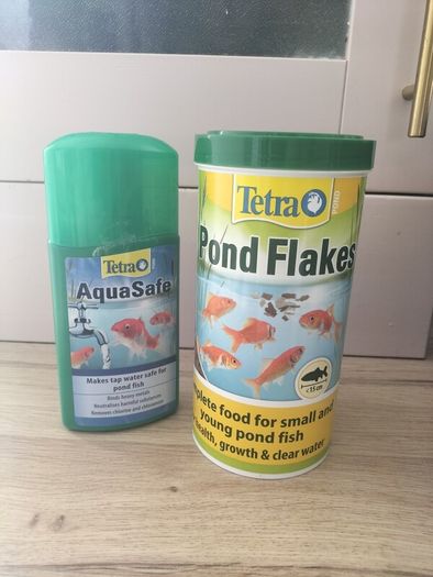 Pond fish food and aqua safe