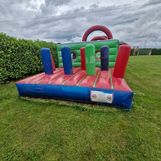 Bouncing  castle