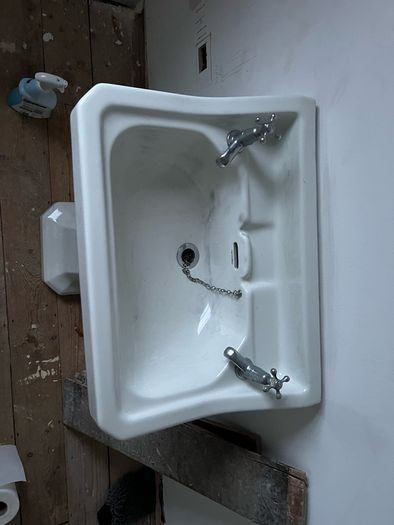 bathroom sink Twyfords